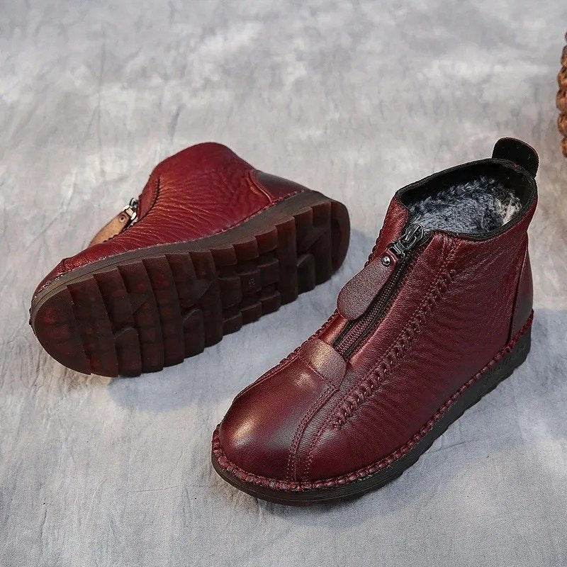 Botines antideslizantes de cuero sintético: elegancia y seguridad en el día a día